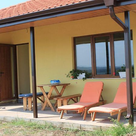 Malavi Guest House Krasen! Comfort&Clean! Esterno foto