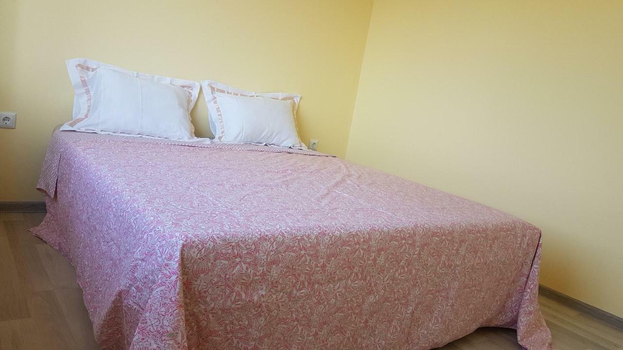 Malavi Guest House Krasen! Comfort&Clean! Esterno foto