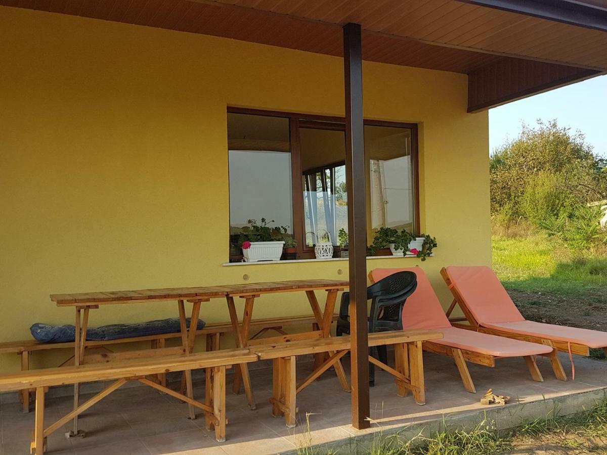 Malavi Guest House Krasen! Comfort&Clean! Esterno foto