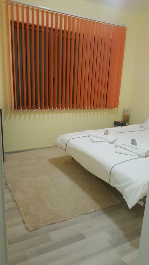 Malavi Guest House Krasen! Comfort&Clean! Esterno foto