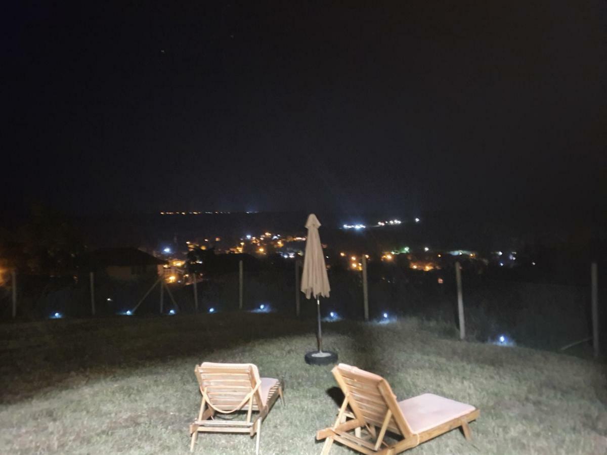 Malavi Guest House Krasen! Comfort&Clean! Esterno foto