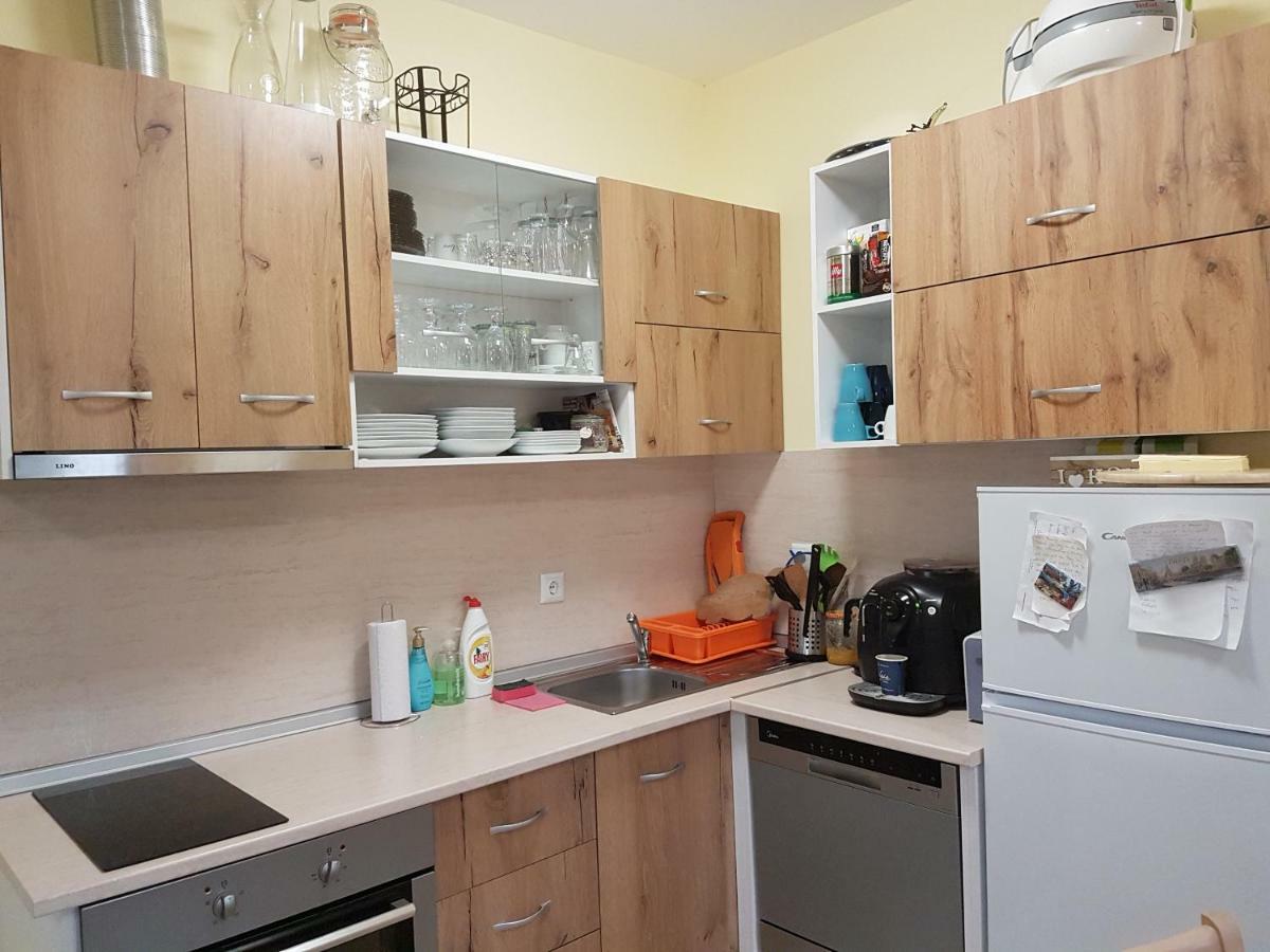 Malavi Guest House Krasen! Comfort&Clean! Esterno foto